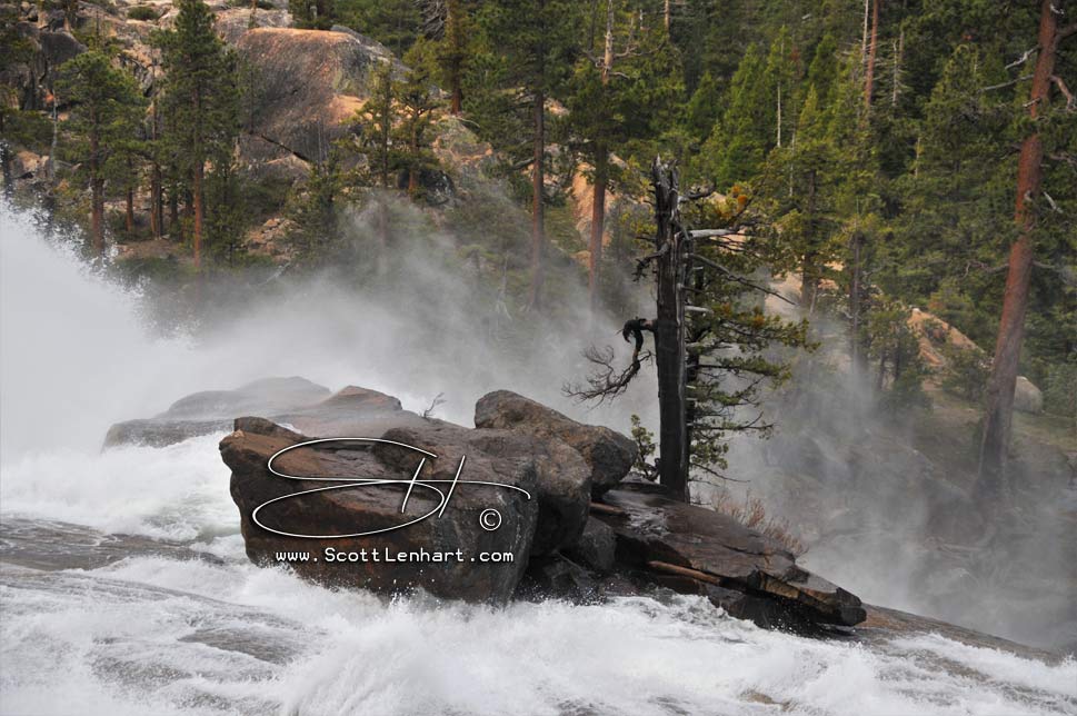 Yosemite Photos This image is available for purchase in print with or without framing, in gallery canvas or digital format. If you are interested, please include the file name(s) in an email. Please just ask...
