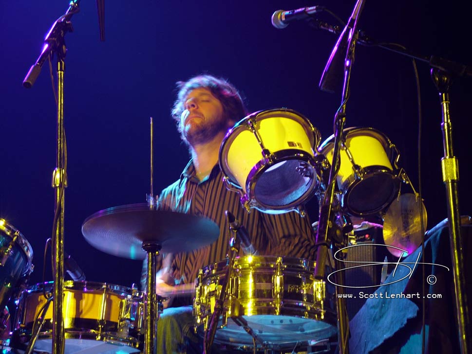 Concert Photos                                                                        This image is available for purchase in print with or without framing, in gallery canvas or digital format. If you are interested, please include the file name(s) in an email.                                               Please just ask... 